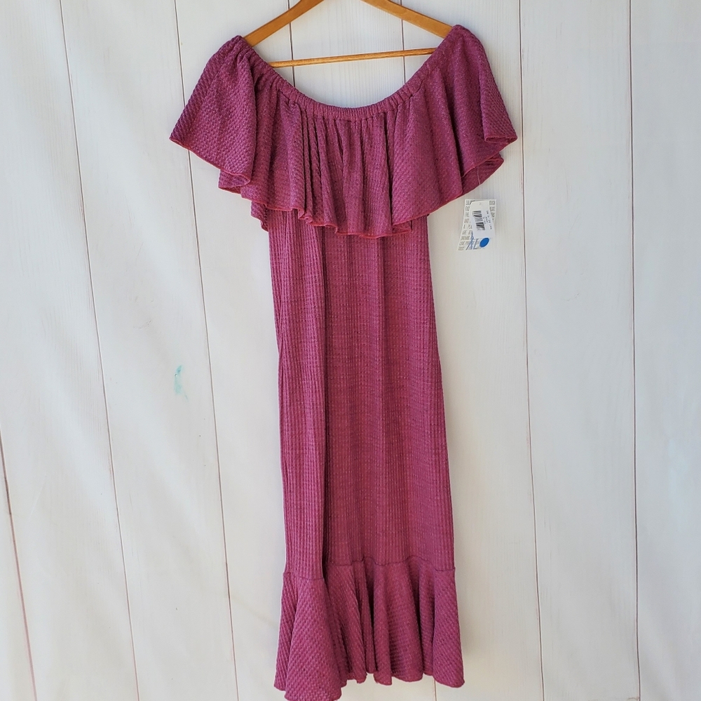 LuLaRoe Cici plum off shoulder dress